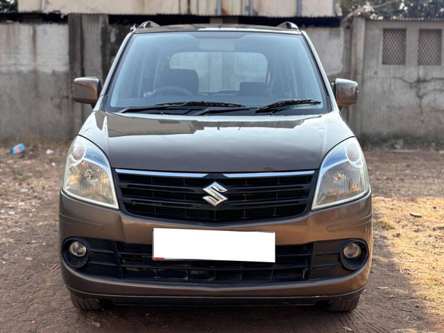 https://images10.gaadi.com/usedcar_image/4511203/original/processed_7628e37e-1344-42cd-b6fc-fcd2f9e8a9a1.jpg?imwidth=6400