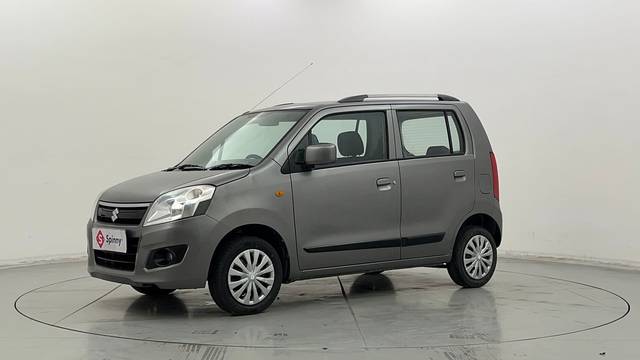 https://images10.gaadi.com/usedcar_image/4511274/original/2608dededb699ea37439304e6b10edb1.JPG?imwidth=6400