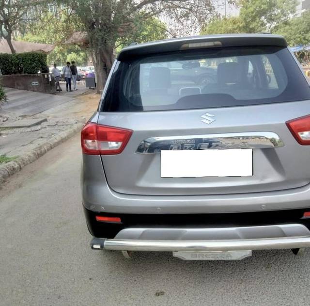 https://images10.gaadi.com/usedcar_image/4511309/original/processed_3d8395693cc4d2c6ba175df05ea3a755.jpg?imwidth=6401
