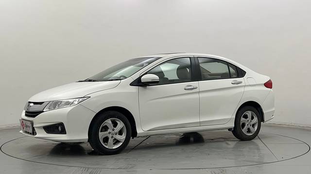 https://images10.gaadi.com/usedcar_image/4511313/original/3be365305094f5c924d4910d74fbc79f.JPG?imwidth=6400