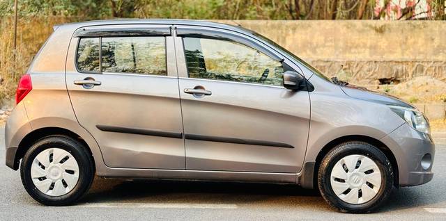 https://images10.gaadi.com/usedcar_image/4511316/original/f10277daf24b61f887cd40e2bee988e1.jpg?imwidth=6401