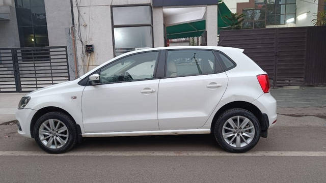 https://images10.gaadi.com/usedcar_image/4511317/original/289c484b14b328809c39881d3897d757.png?imwidth=6402
