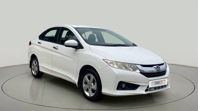 https://images10.gaadi.com/usedcar_image/4511322/original/ad5177a703d4ae6ef499fd69b48c1d24.jpg?imwidth=6400