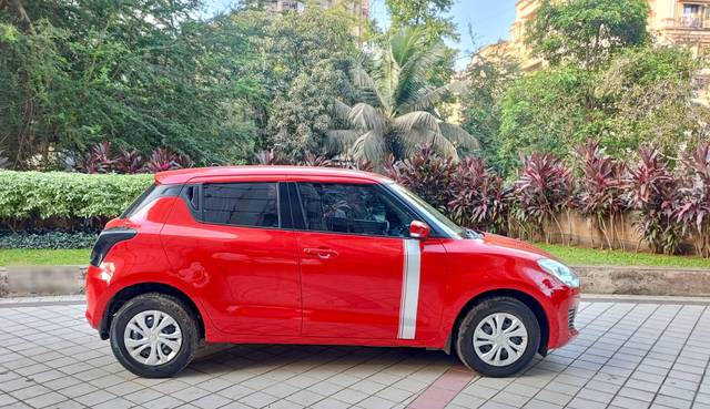 https://images10.gaadi.com/usedcar_image/4511324/original/processed_6b43d4977ec2eee02c99ae00dfab07e4.jpg?imwidth=6401