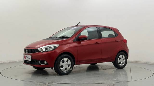 https://images10.gaadi.com/usedcar_image/4511326/original/5c7ac549e7de78184dad5388e7bff34f.JPG?imwidth=6400