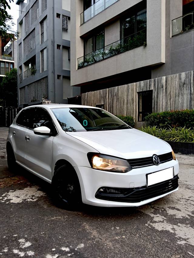 https://images10.gaadi.com/usedcar_image/4511337/original/processed_25a6d0765c2d43a63ae7dc77b9ad2e45.jpg?imwidth=6400