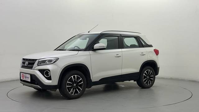 https://images10.gaadi.com/usedcar_image/4511347/original/d96bd18c9dfc7f7e6beb5afedbb39cea.JPG?imwidth=6400