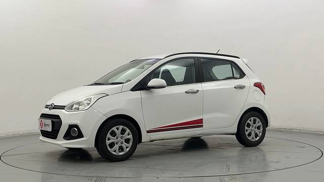 https://images10.gaadi.com/usedcar_image/4511351/original/0638b286a5bb946839bbe42bf9464c1a.JPG?imwidth=6400