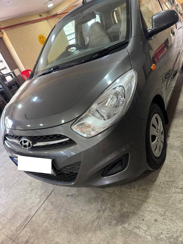 https://images10.gaadi.com/usedcar_image/4511364/original/processed_09a094eb6fe937dc568ae49adfc3091b.jpg?imwidth=6400
