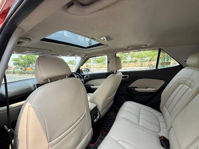 https://images10.gaadi.com/usedcar_image/4511385/original/14c6f12b9f1e316d6ca3053c63d78213.jpg?imwidth=6400