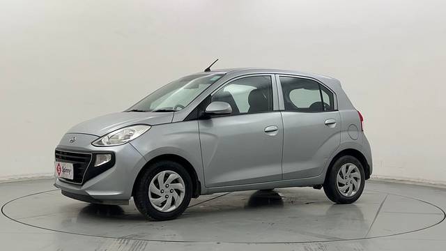 https://images10.gaadi.com/usedcar_image/4511393/original/50d6de9f82612b4bc728d34637d2a4c7.JPG?imwidth=6400
