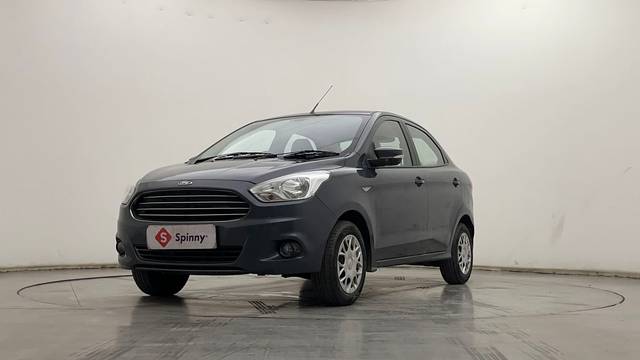 https://images10.gaadi.com/usedcar_image/4511421/original/1f3fa6c53517e68513f7983c87b51eba.JPG?imwidth=6400