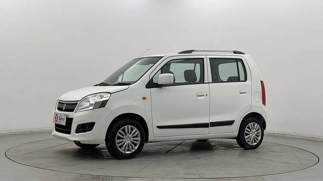 https://images10.gaadi.com/usedcar_image/4511425/original/d26a816b054a47d1a8b4b352887f5f30.JPG?imwidth=6400