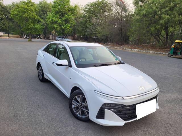 https://images10.gaadi.com/usedcar_image/4511448/original/processed_a195b7bbeef6bff9bdd6e96cd0001f0b.jpg?imwidth=6400