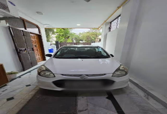 https://images10.gaadi.com/usedcar_image/4511449/original/63302604-005f-4860-b3f6-390305cdb19d.?imwidth=6400