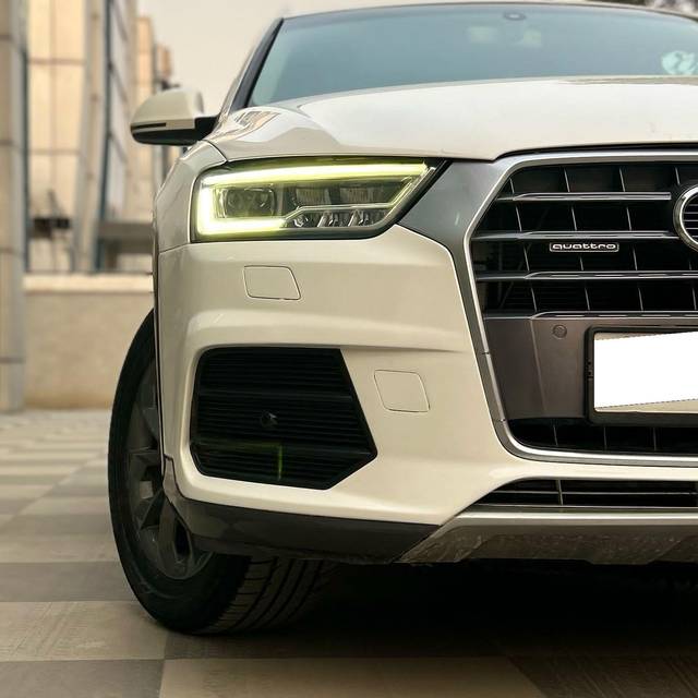 https://images10.gaadi.com/usedcar_image/4511467/original/processed_2c1d7039887b618e88afb5a1d914948c.jpg?imwidth=6402