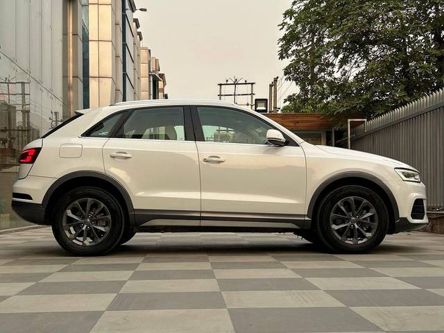 https://images10.gaadi.com/usedcar_image/4511467/original/processed_4a55a12c290f1f2e9b281871d51dfa03.jpg?imwidth=6401