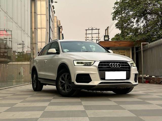 https://images10.gaadi.com/usedcar_image/4511467/original/processed_d21986ed30a226008272e99b6024f24c.jpg?imwidth=6400