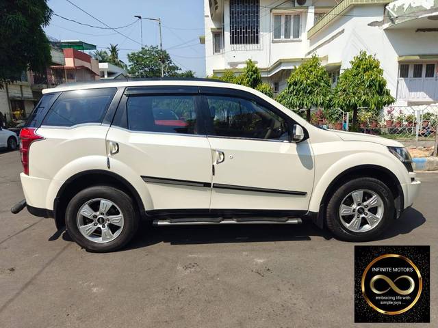 https://images10.gaadi.com/usedcar_image/4511473/original/processed_18460bf48b1c7d4aefc6bb26fce2b7e2.jpg?imwidth=6401