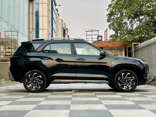 https://images10.gaadi.com/usedcar_image/4511481/original/5ba04982b706d9d3b4435f30c485a2f7.jpg?imwidth=6401