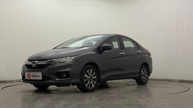 https://images10.gaadi.com/usedcar_image/4511508/original/1618d96d6b6e606cf1aaef0daead29a1.JPG?imwidth=6400