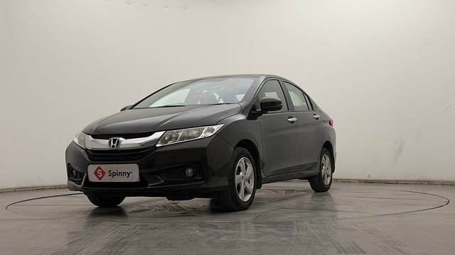 https://images10.gaadi.com/usedcar_image/4511518/original/b2ca17f0da0b0df4df00ecde0189eb53.JPG?imwidth=6400