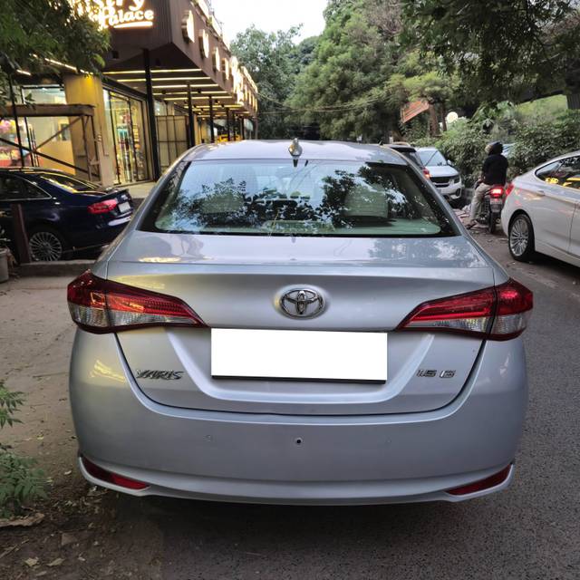 https://images10.gaadi.com/usedcar_image/4511531/original/processed_62bf1837f5600649b51e55a3301a5689.jpg?imwidth=6401