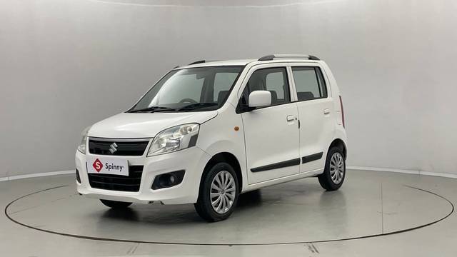 https://images10.gaadi.com/usedcar_image/4511543/original/6d3039fa535cd542089f64eb7e7f6a85.JPG?imwidth=6400