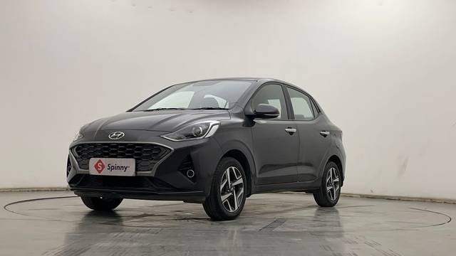 https://images10.gaadi.com/usedcar_image/4511621/original/f9310972aa712fdc051adb4bf19fe79a.JPG?imwidth=6400