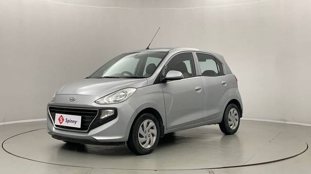 https://images10.gaadi.com/usedcar_image/4511625/original/097b71f1293af27ff2a850105921b3f8.JPG?imwidth=6400