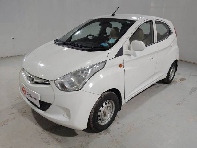 https://images10.gaadi.com/usedcar_image/4511665/original/9f4fc0e79d1eb63294023930edb41d38.jpg?imwidth=6400