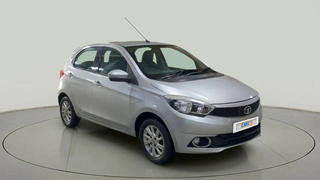 https://images10.gaadi.com/usedcar_image/4511675/original/e1f0ab95584166a4dfad6f35e38fb987.jpg?imwidth=6400