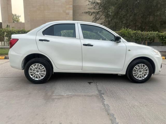 https://images10.gaadi.com/usedcar_image/4511682/original/ca17f0cee8c5c26d7bdf002f76eda411.jpg?imwidth=6401