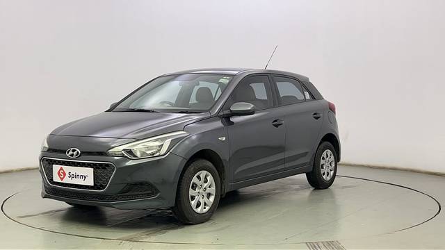 https://images10.gaadi.com/usedcar_image/4511703/original/e388ba09fa683b5d0f349cb19babf2ae.JPG?imwidth=6400