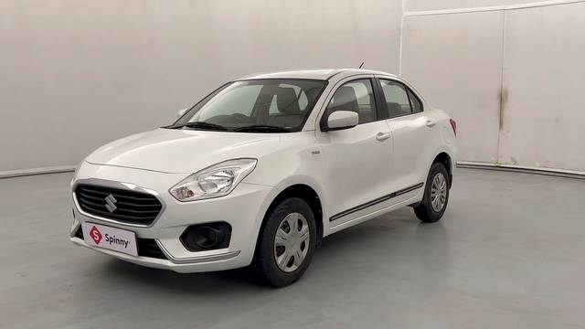 https://images10.gaadi.com/usedcar_image/4511710/original/1b9f9a963ae50089e1eb7ac9094b47db.JPG?imwidth=6400