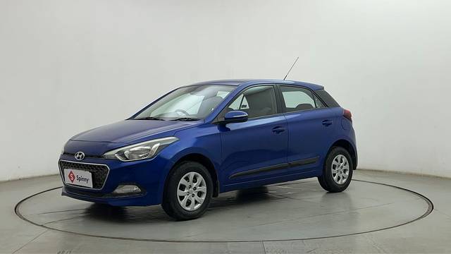 https://images10.gaadi.com/usedcar_image/4511766/original/78418a41eb6b99e90ce00f1e1947a100.JPG?imwidth=6400