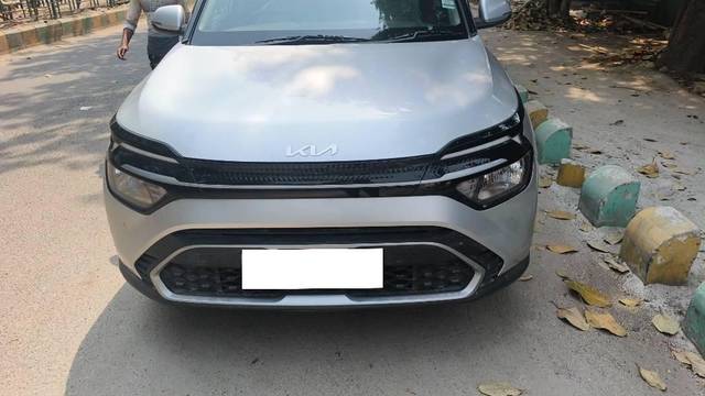 https://images10.gaadi.com/usedcar_image/4511776/original/processed_333bd0fb-5a39-472d-acc1-76e5daad4cf7.jpg?imwidth=6400