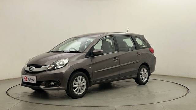 https://images10.gaadi.com/usedcar_image/4511778/original/bb3daabca1aa9279e06caf4df06b4486.JPG?imwidth=6400