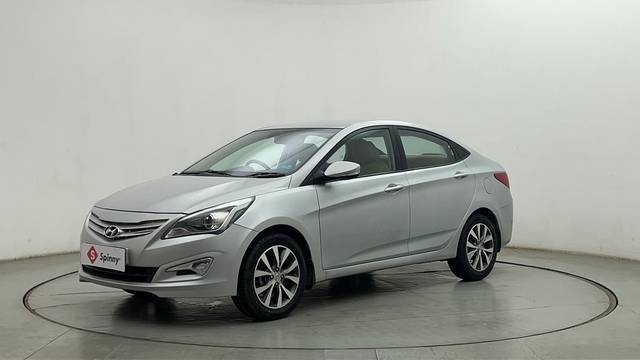 https://images10.gaadi.com/usedcar_image/4511781/original/5216583a292d9a6d9175278831d73c66.JPG?imwidth=6400