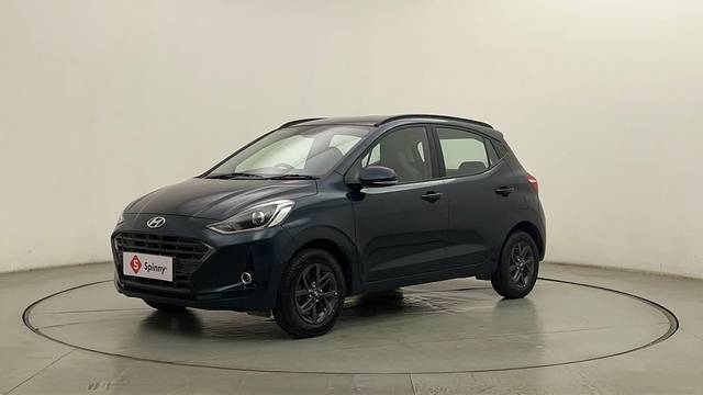 https://images10.gaadi.com/usedcar_image/4511797/original/f679f4e3aeee48cfe59bfcfbe25697e9.JPG?imwidth=6400
