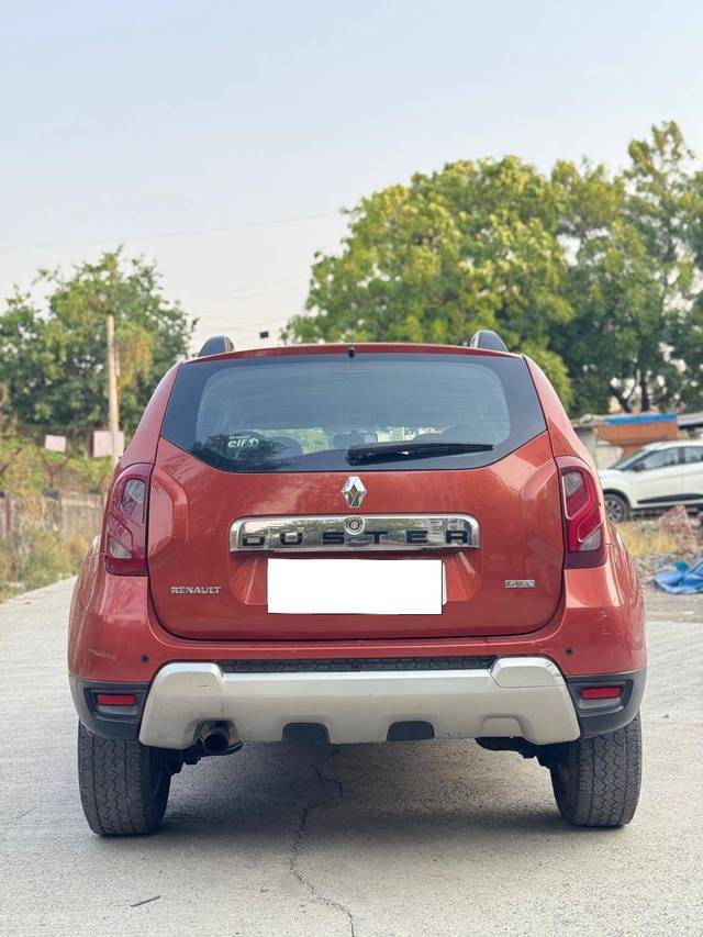 https://images10.gaadi.com/usedcar_image/4511802/original/processed_a8eccab1f201aee6251526f5b5d0112c.jpg?imwidth=6402