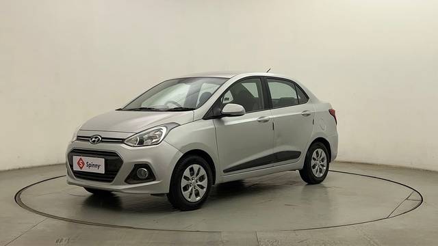https://images10.gaadi.com/usedcar_image/4511814/original/db75afc6dd5b075940e4dba97b84aff3.JPG?imwidth=6400