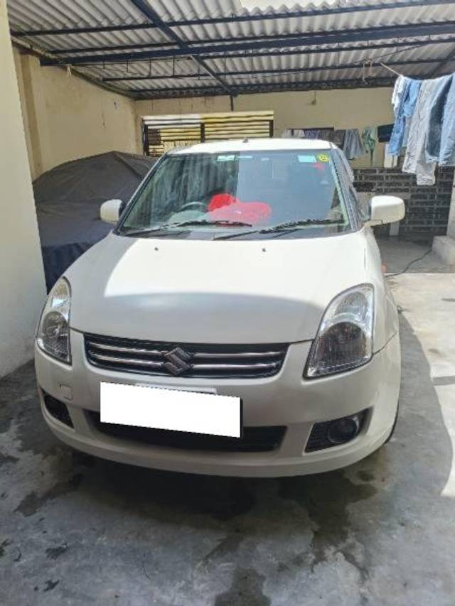 https://images10.gaadi.com/usedcar_image/4511816/original/processed_ec3f9ad7-eec3-4e51-b006-ed6bc8b765e3.jpg?imwidth=6400
