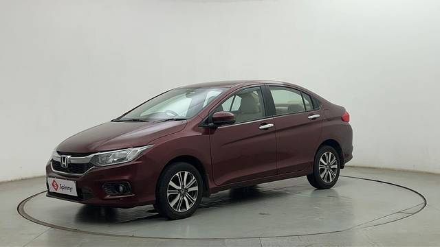 https://images10.gaadi.com/usedcar_image/4511857/original/0c895649a8b0590a9dfbc6f9c12c0be6.JPG?imwidth=6400
