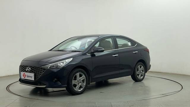 https://images10.gaadi.com/usedcar_image/4511867/original/fe36f7e2e3f1ba65b1521151e4cc9f6b.JPG?imwidth=6400