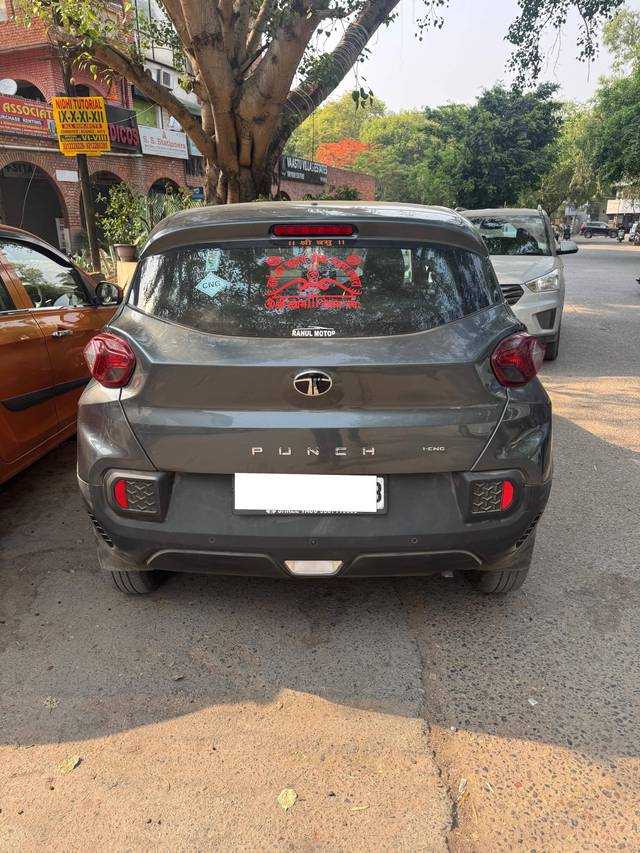https://images10.gaadi.com/usedcar_image/4511875/original/processed_def32e2442669c3863c84b05d1c6c477.jpg?imwidth=6401