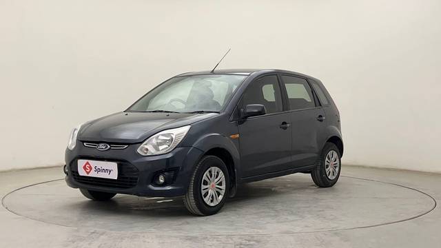 https://images10.gaadi.com/usedcar_image/4511910/original/f4152167e5744e55fe50de76449f6774.JPG?imwidth=6400