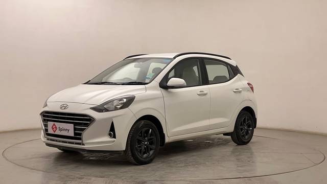 https://images10.gaadi.com/usedcar_image/4511941/original/c944b93ed2be70914e98835bb4c3b068.JPG?imwidth=6400