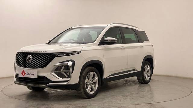https://images10.gaadi.com/usedcar_image/4511946/original/dc229df6e388169c9ac93851ef49fcf2.JPG?imwidth=6400