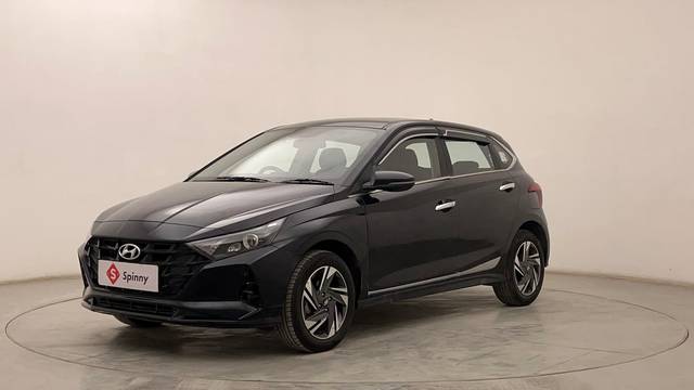 https://images10.gaadi.com/usedcar_image/4511969/original/3034e6939e175485d8b499d00f096d42.JPG?imwidth=6400